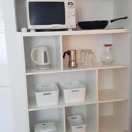 Lejlighed Away From With A Heated Pool Punat