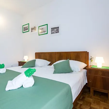 Holiday Home Linardic With A Heated Pool