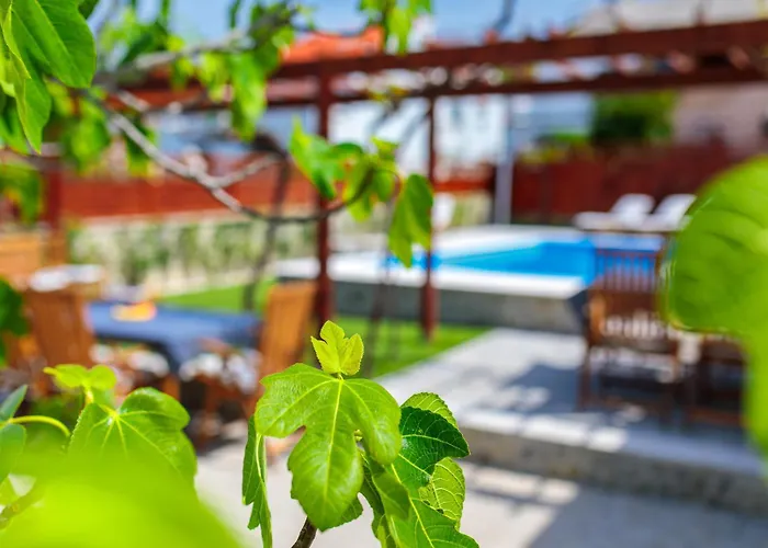 Away From With A Heated Pool Appartamento Punat