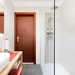 Apartmán Away From With A Heated Pool *